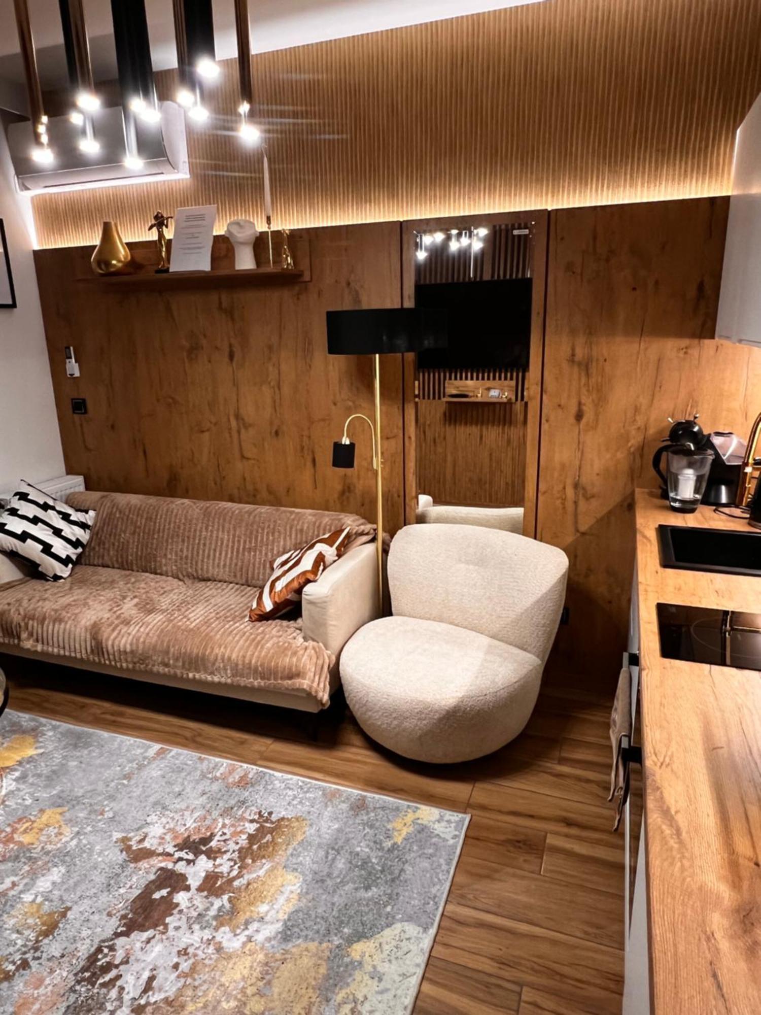 Butikowy Apartament Konin โคนิน ภายนอก รูปภาพ
